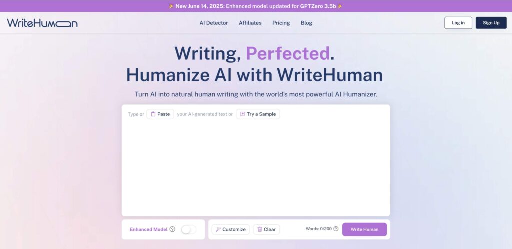 Screenshot van de homepage van WriteHuman met de AI humanizer interface, met opties om tekst te plakken of te typen, uitvoer aan te passen en een verbeterd model te gebruiken dat is bijgewerkt voor GPTZero-detectie.